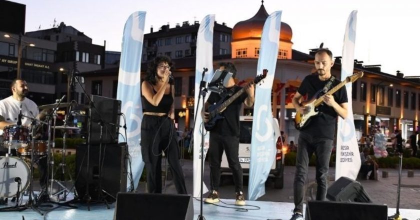 Kuvayı Milliye Caddesi trafiğe kapatılıp sanata açılıyor – Son Dakika Kültür-Sanat->Konser, Cumhuriyet’in Ege Haberleri