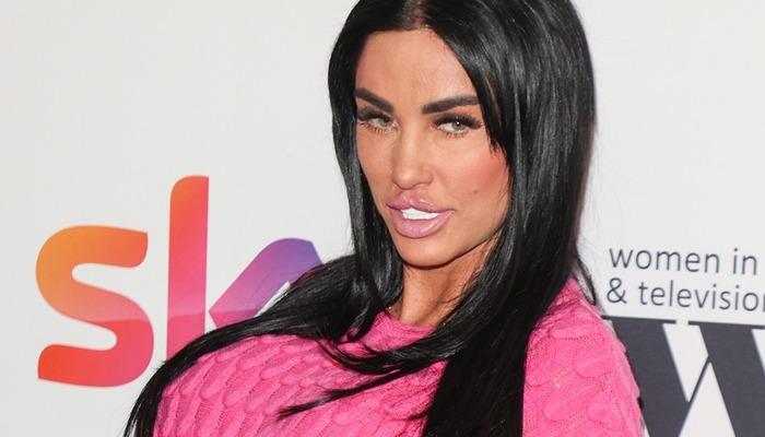 Yüz germe ameliyatı için Türkiye’ye geldi! Katie Price havaalanında tutuklandı