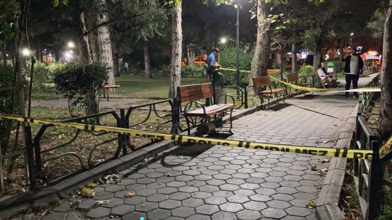 Oynadığı oyunun etkisiyle 5 kişiyi bıçaklayan şüpheli yakalandı