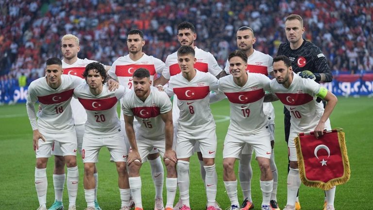TFF açıkladı! İzlanda-Türkiye karşılaşmasının öncelikli bilet satışı başladı…
