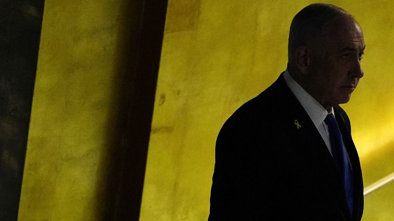 İsrail Başbakanı Binyamin Netanyahu: “İran bu gece büyük bir hata yaptı ve bedelini ödeyecek”