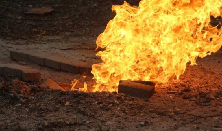 Günler boyunca soyu tükenemez … Yangındaki uzmanların yangın beyanı “metan gazı”!