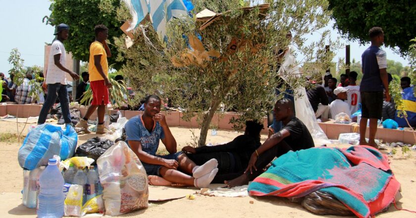 Tunus’ta sahildeki mülteci kampları kaldırıldı