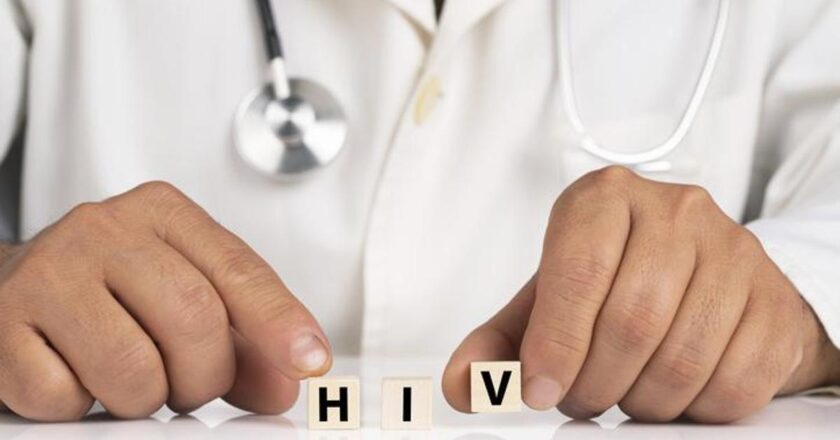 AIDS belirtileri nelerdir? Yardım nasıl anlanır? Tedavi yöntemleri nelerdir?