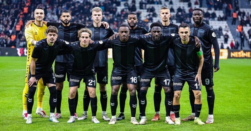 Samsunsport’taki hayranlarla Emre Kilınç’ın voltajı tatlıya bağlıydı
