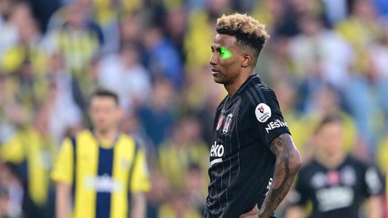 Gedson’da lazeri tutan hayranlara gözaltı