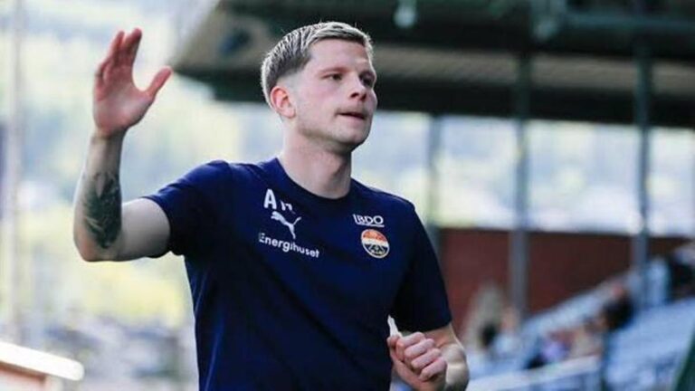 Samsunsportdan Sol Defer Transfer: Marc Bolan’ın yanındaki İzlanda Tomasson Logi’ye katılıyor