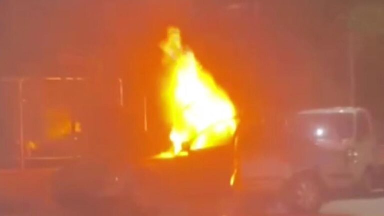 Başkentte Ateş Çeşitli araçlar