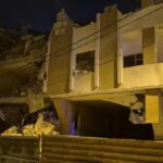Avcilar’daki kentsel dönüşüm alanında bina nasıl yıkılmaya başladı?