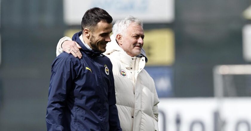Jose Mourinho, Fenerbahçe’nin geride bıraktığı yıldızı istedi