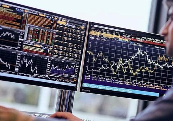 Mercati globali incentrati sui dati di crescita di Powell e USA