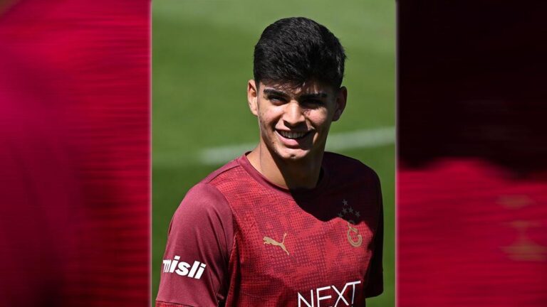 Galatasaray’ın genç yıldızı Arda Üyay: Buraya gelmek için çok çalıştım