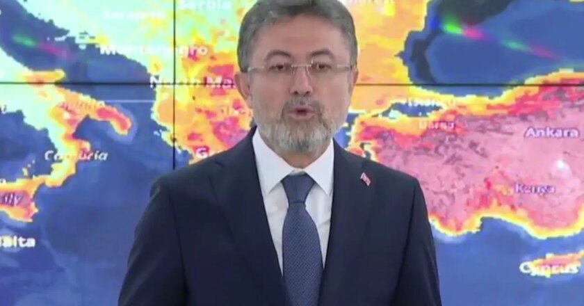 Büyüyen orman yangınlarını takiben Yumakli: “En güçlü filoya sahibiz, sorun küresel ve insan kökenidir” – Türkiye haberlerini kırmak