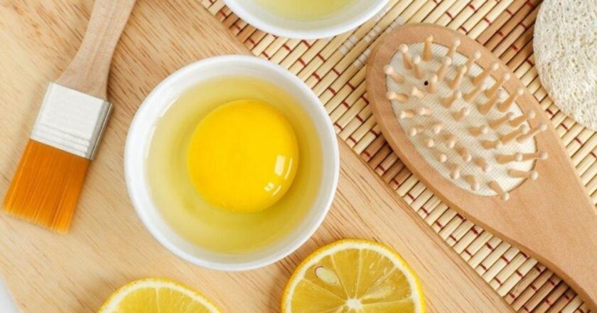 Evde yapılacak en iyi saç bakım maskesi! Kaybetmeyi bırak! Saçlara doğal çözüm ihmal edildi ve döküldü!