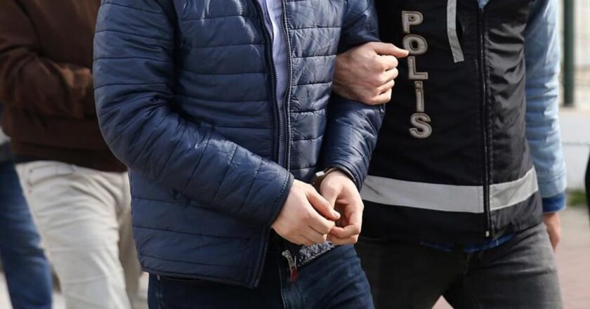 Bursa Rüşvet ve Yolsuzluk Soruşturmalarında Yeni Gelişmeler! 2 kişi tutuklandı Güncel haberler