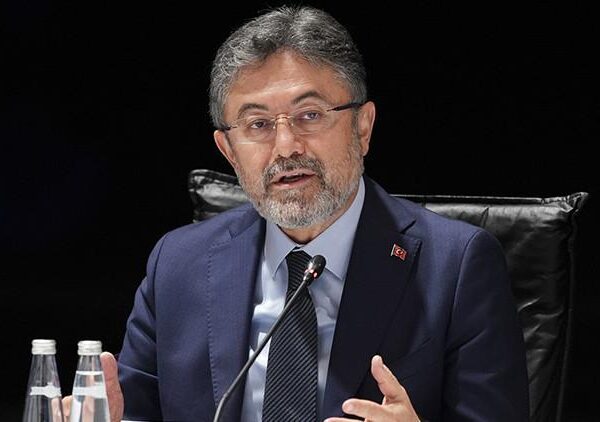 Bakan Yumaklı: Her fidan geleceğe nefestir