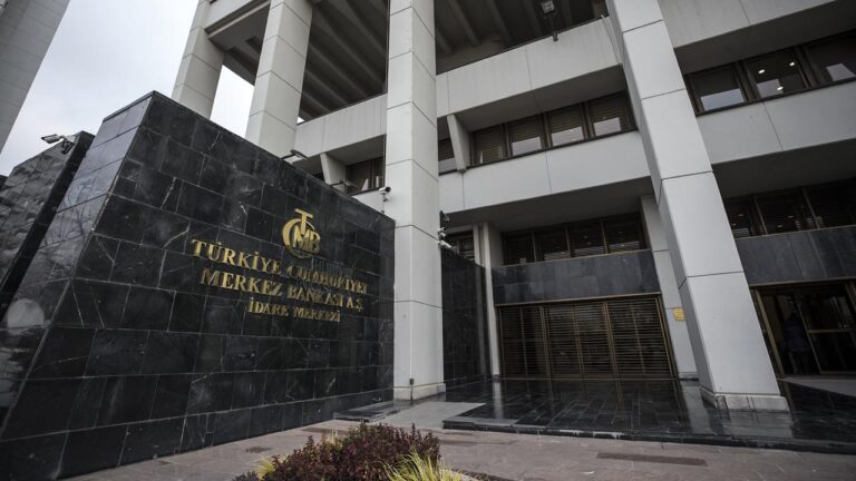 Merkez Bankası 3 ödeme kuruluşunun lisanslarını iptal etti