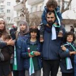 Cumhurbaşkanını ziyaret etmek için Fransa’dan 6 çocuğuyla yola çıktı