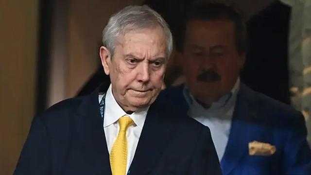 Fenerbahçe’de derbi sonrası acil zirve! Aziz Yıldırım ve yönetim statta toplandı